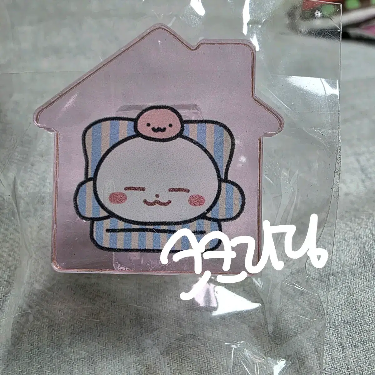 thumbnail-4